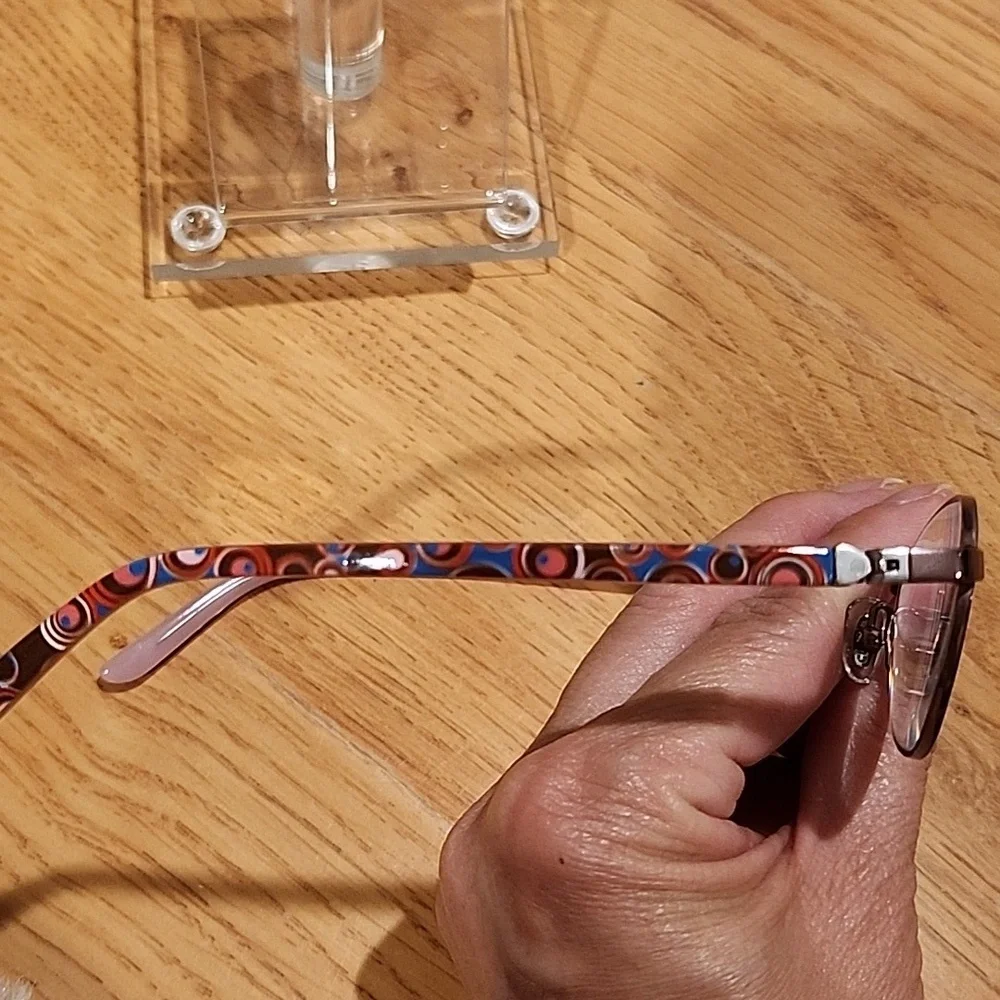 Easytwist flexibility temple eyeglasses